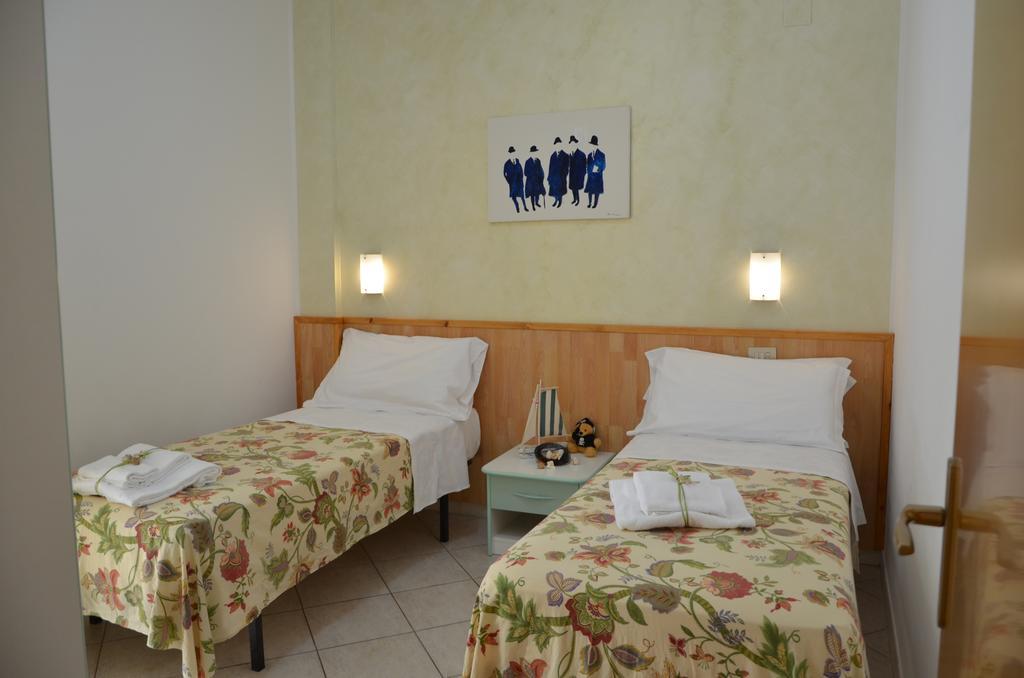 Residence Riviera Alba Adriatica Exterior foto